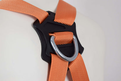 ARESTA MEWP Kit 3 - Single Point Safety Harness - 2m Adjustable Webbing Lanyard - Screw-gate Carabiner x2 - Kit Bag