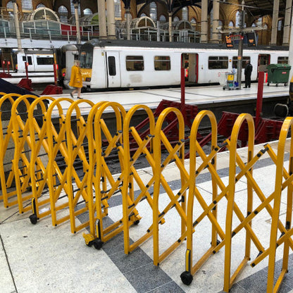 Extendable Diamond Barrier