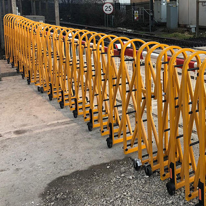 Extendable Diamond Barrier
